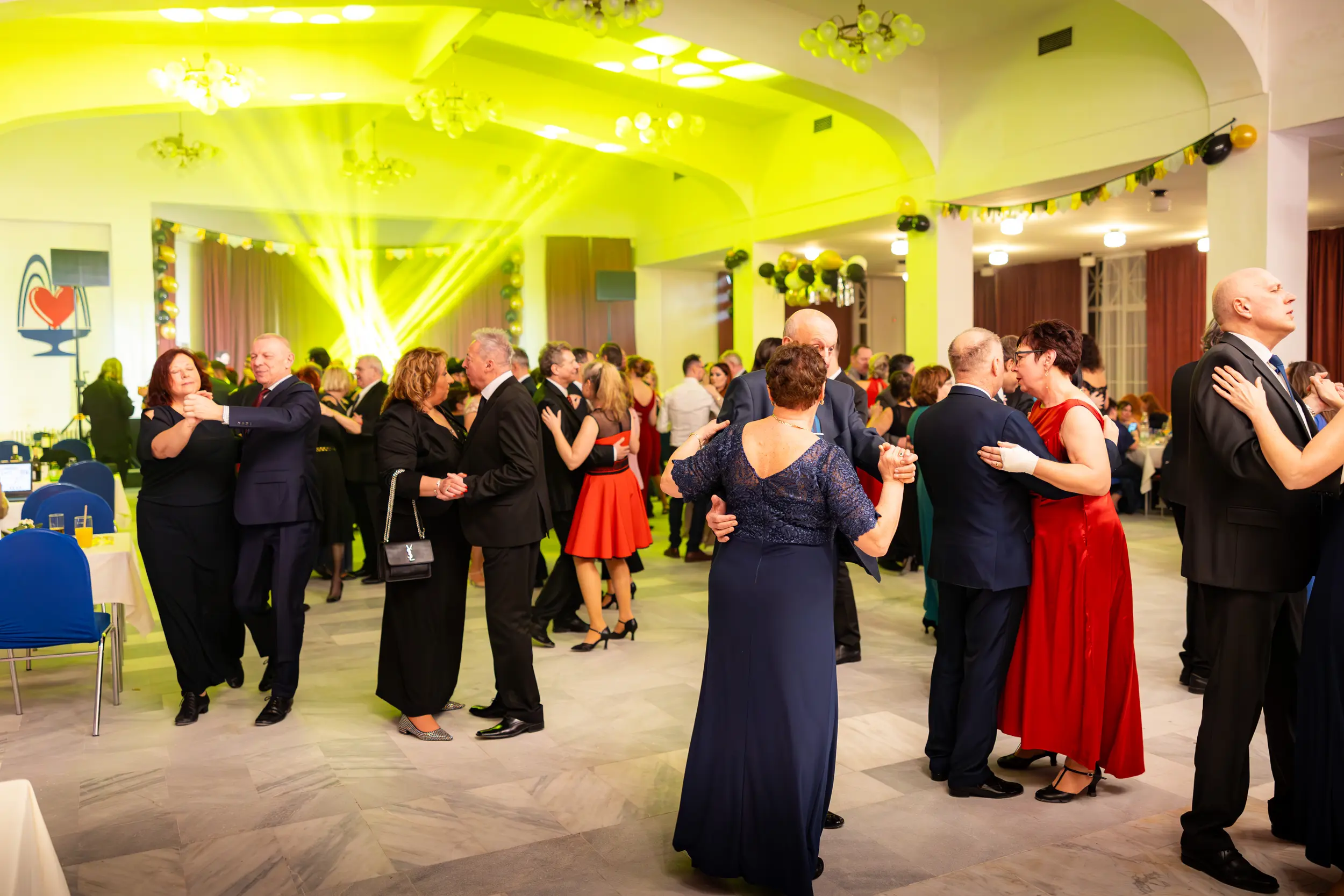 Obrázek na pozadí záhlaví